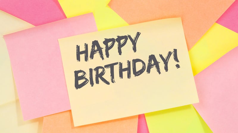 happy-birthday-post-it-note